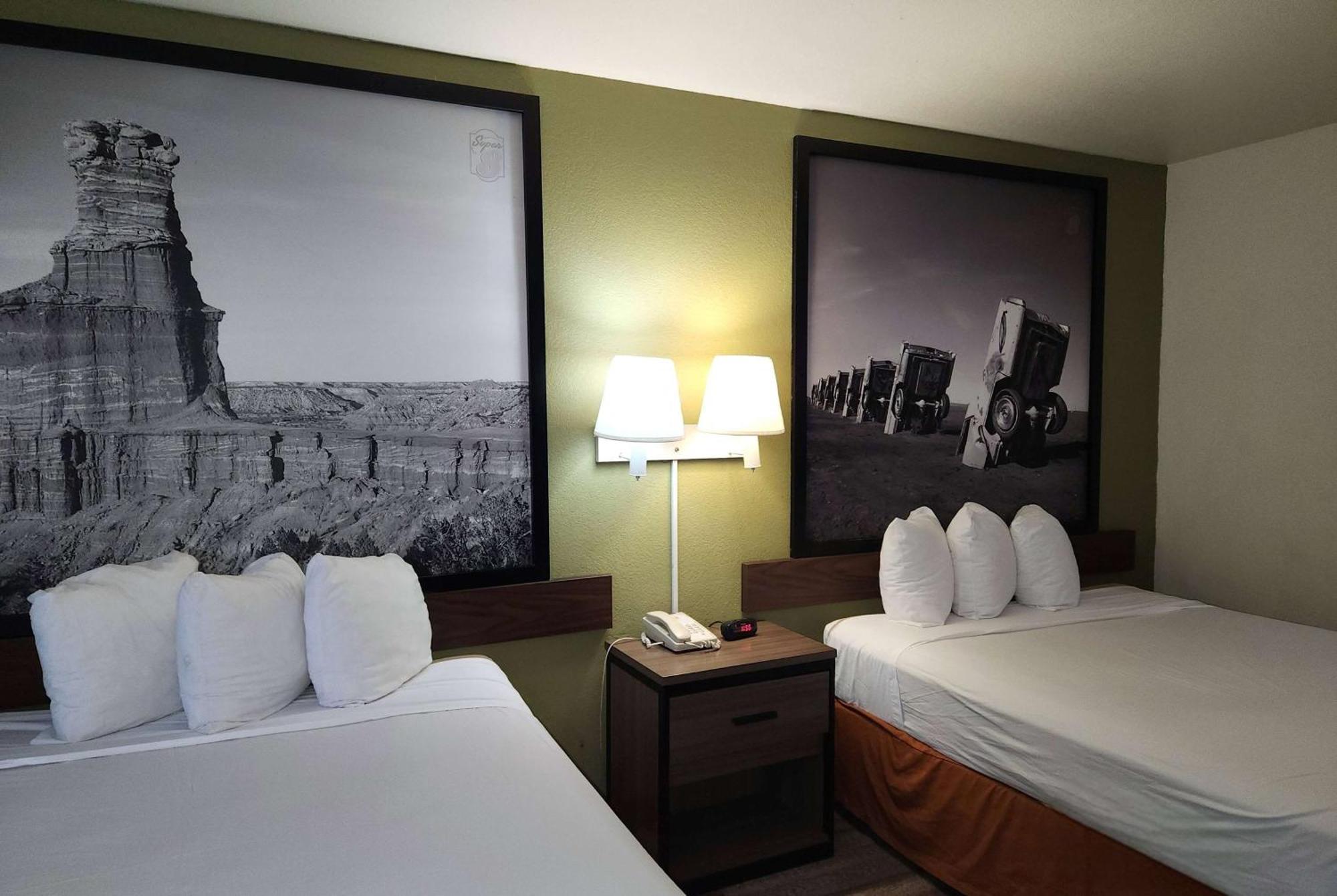 Super 8 By Wyndham Austin North/University Area Eksteriør billede